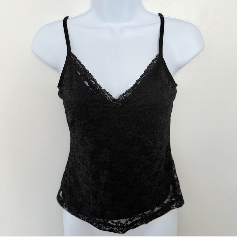 NWT Black Floral Lace Lined Brandy Melville tank top - OS